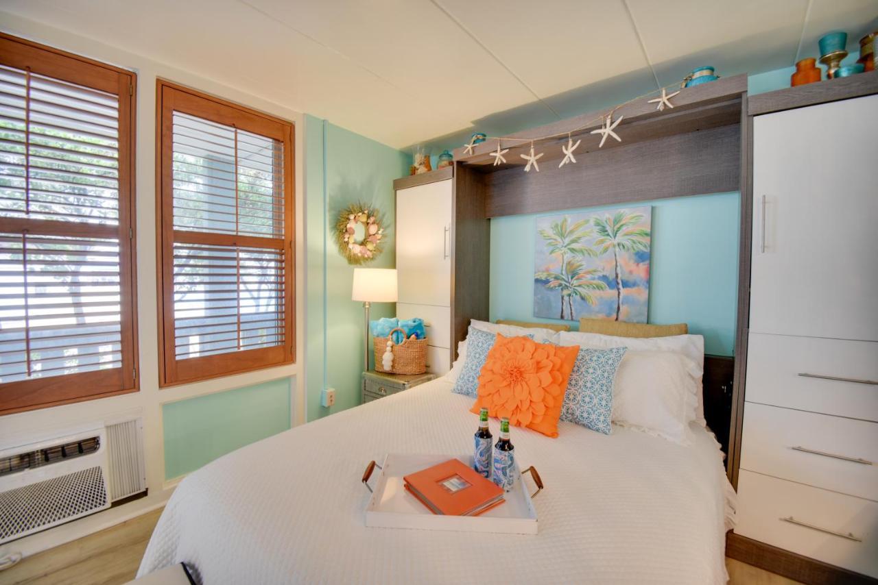 Chic Virginia Beach Retreat - Pool, Steps To Beach Exterior foto