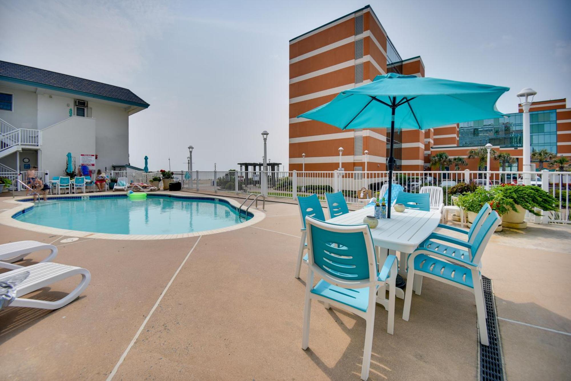 Chic Virginia Beach Retreat - Pool, Steps To Beach Exterior foto